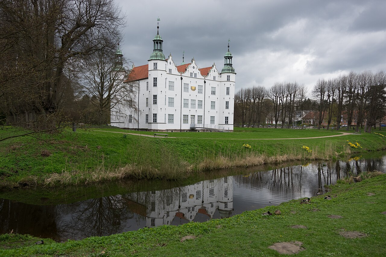 Schloss Ahrensburg