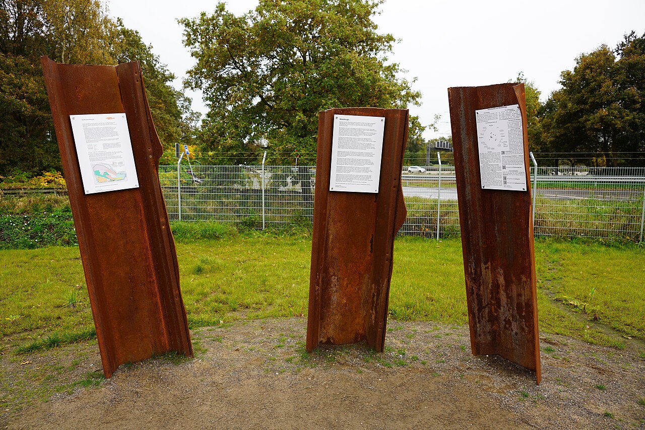 Metalhenge