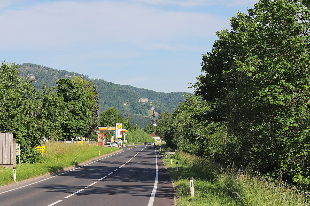 Burg Altpernstein
