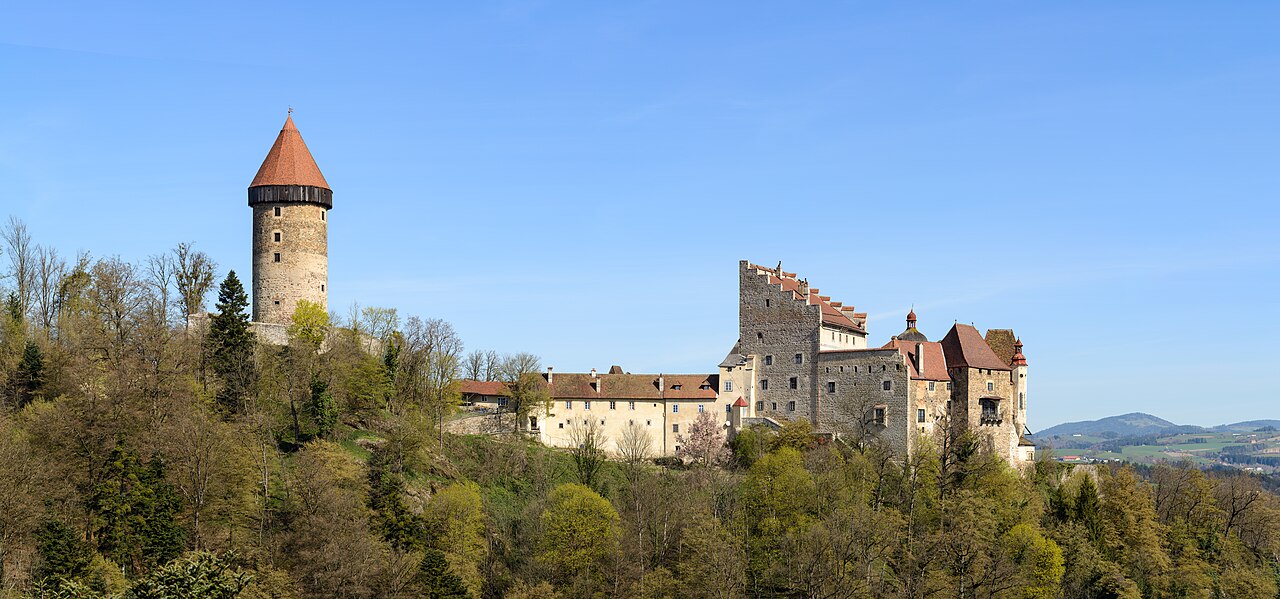 Burg Clam