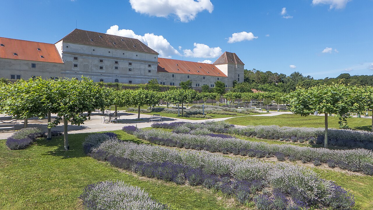 Schloss Neugebäude