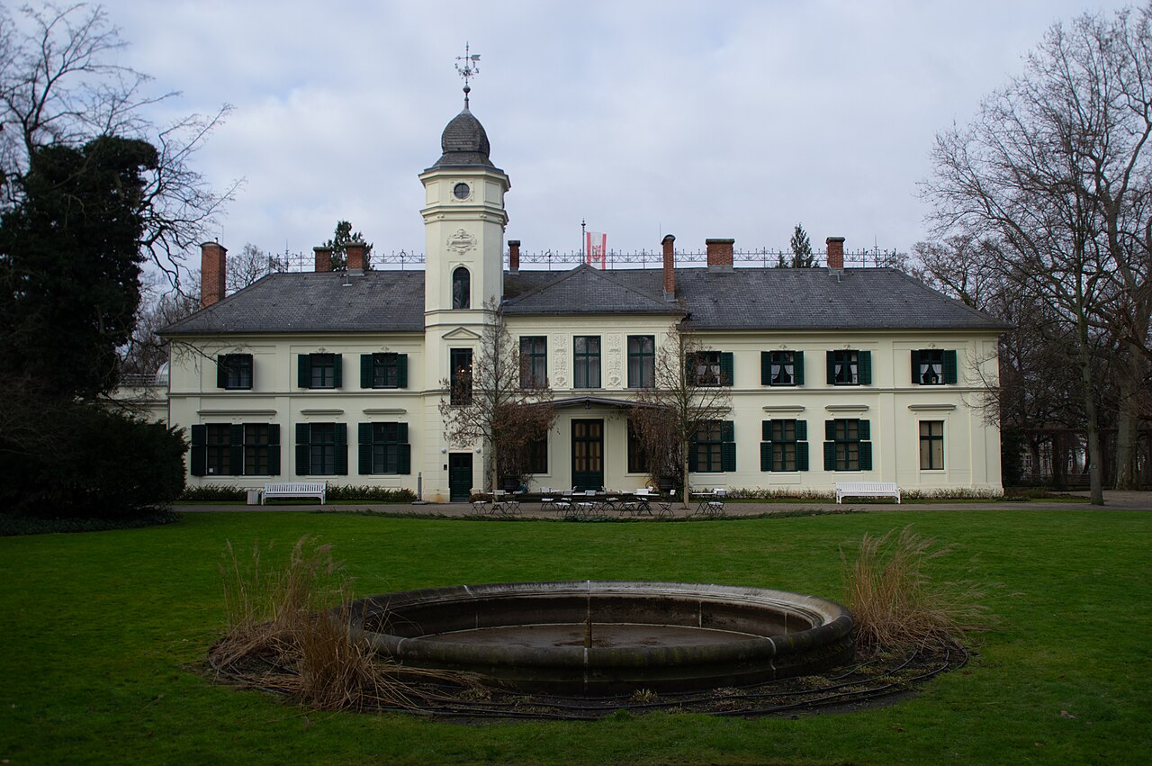 Schloss Britz
