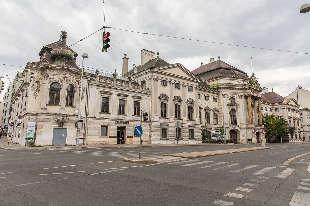 Palais Auersperg