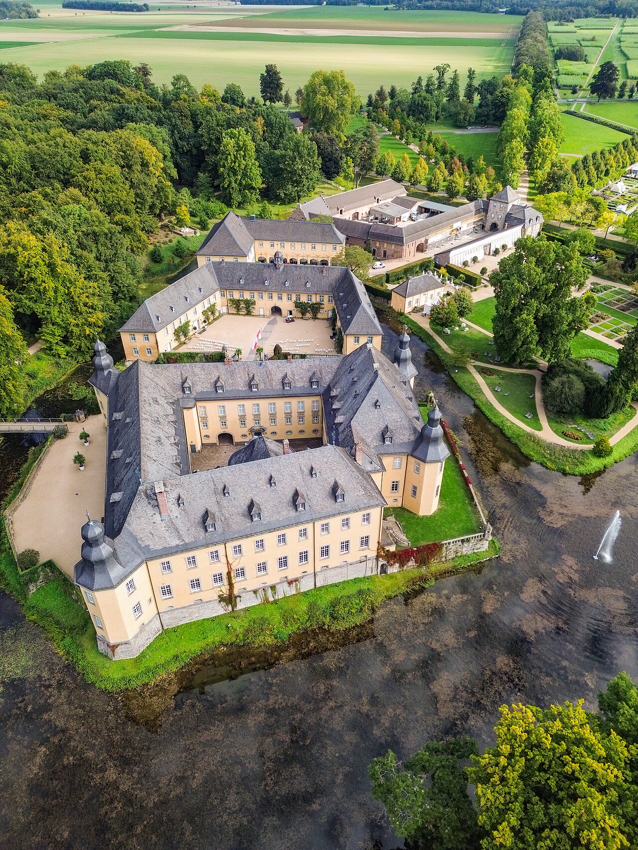 Schloss Dyck