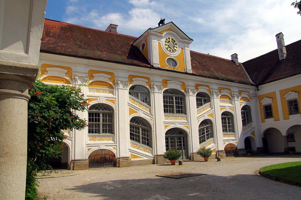 Schloss Tillysburg